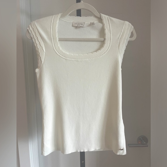 Ted Baker Staciey scolloped edge top - Picture 3 of 6